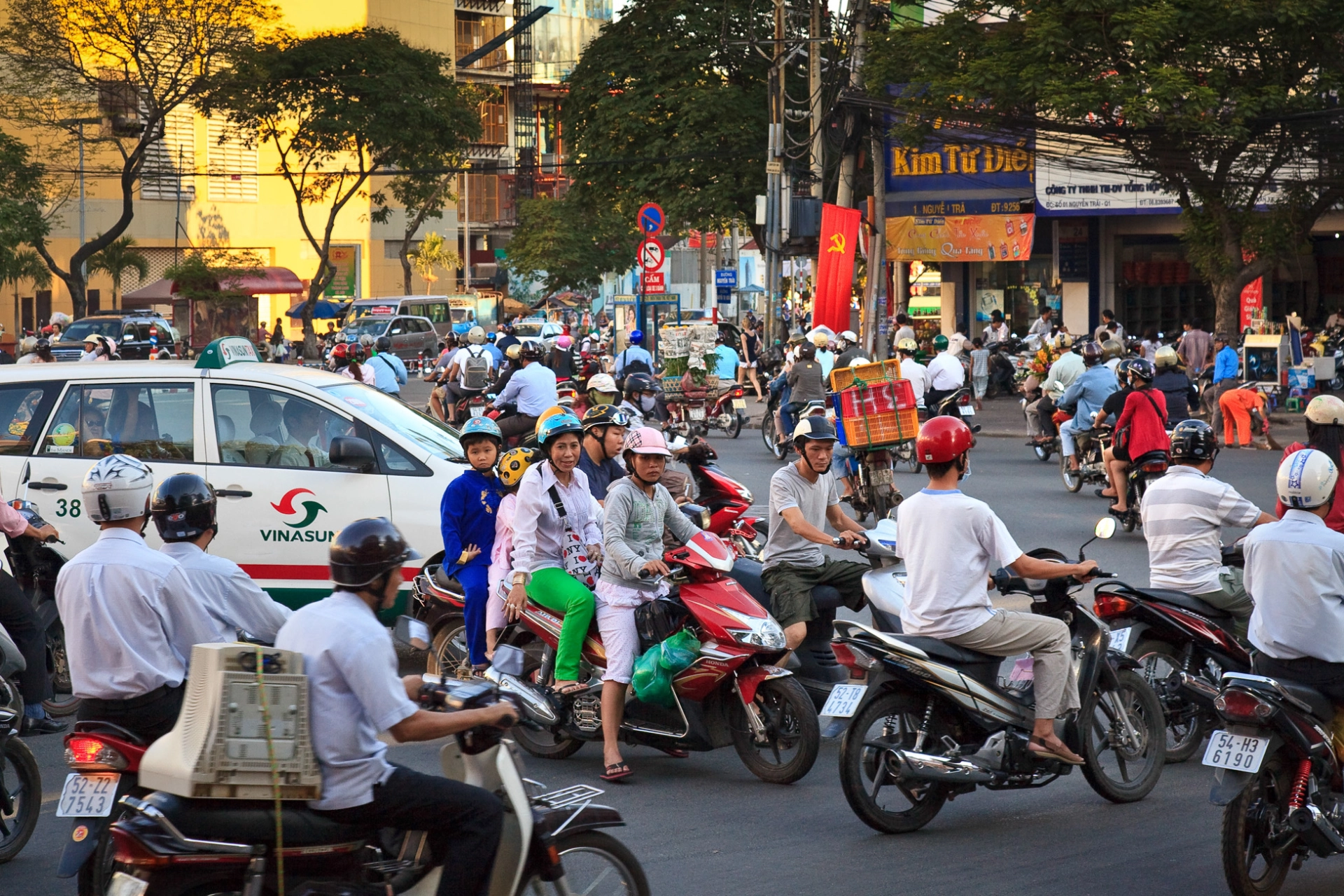 I storbyen Ho Chi Minh City er især trafikken en oplevelse