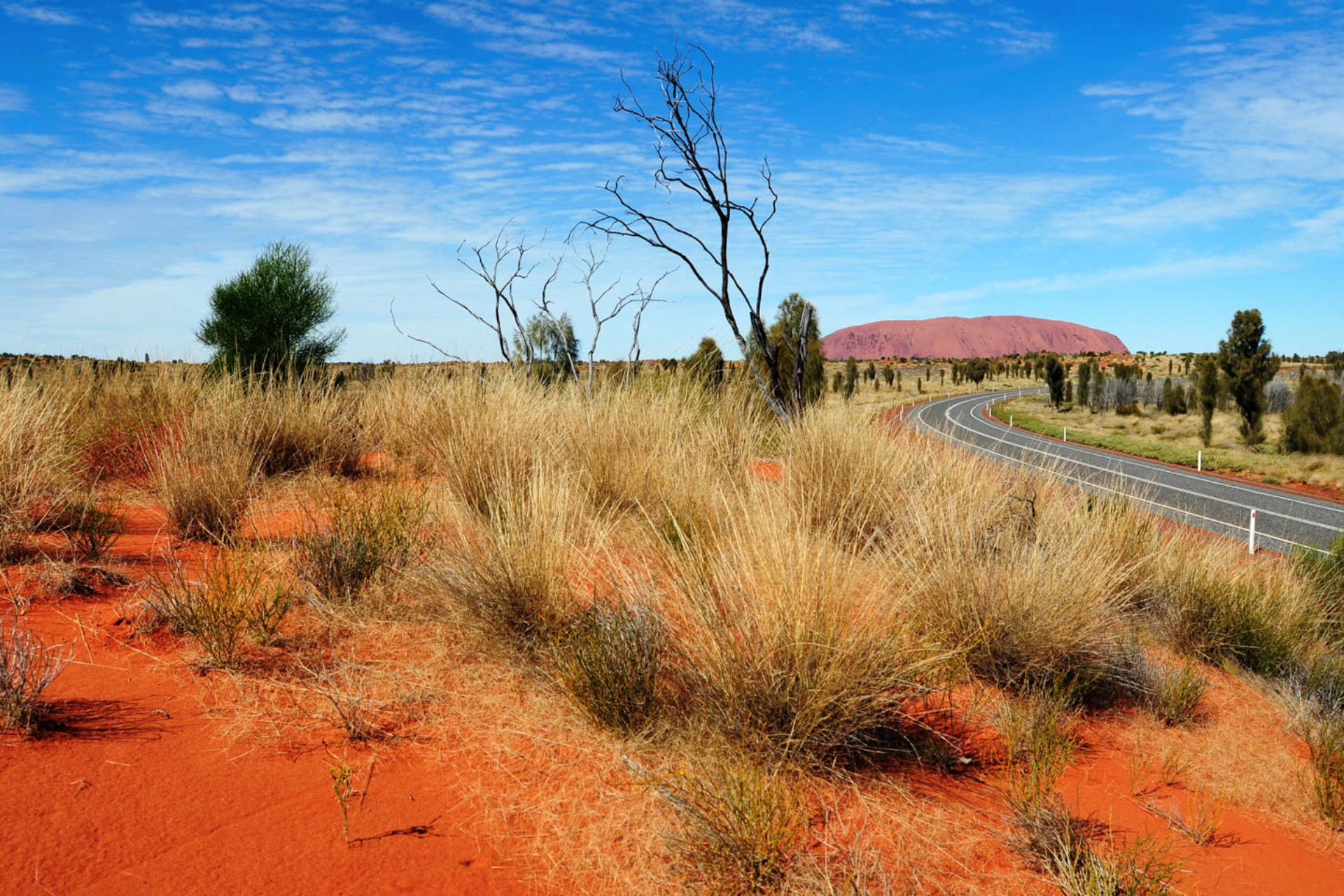 Ayers Rock skifter farve efter solens gang