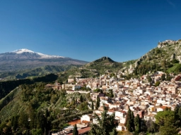 Udsigten til Etna fra Taormina