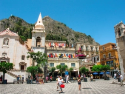  Piazza IX Aprile, Taormina