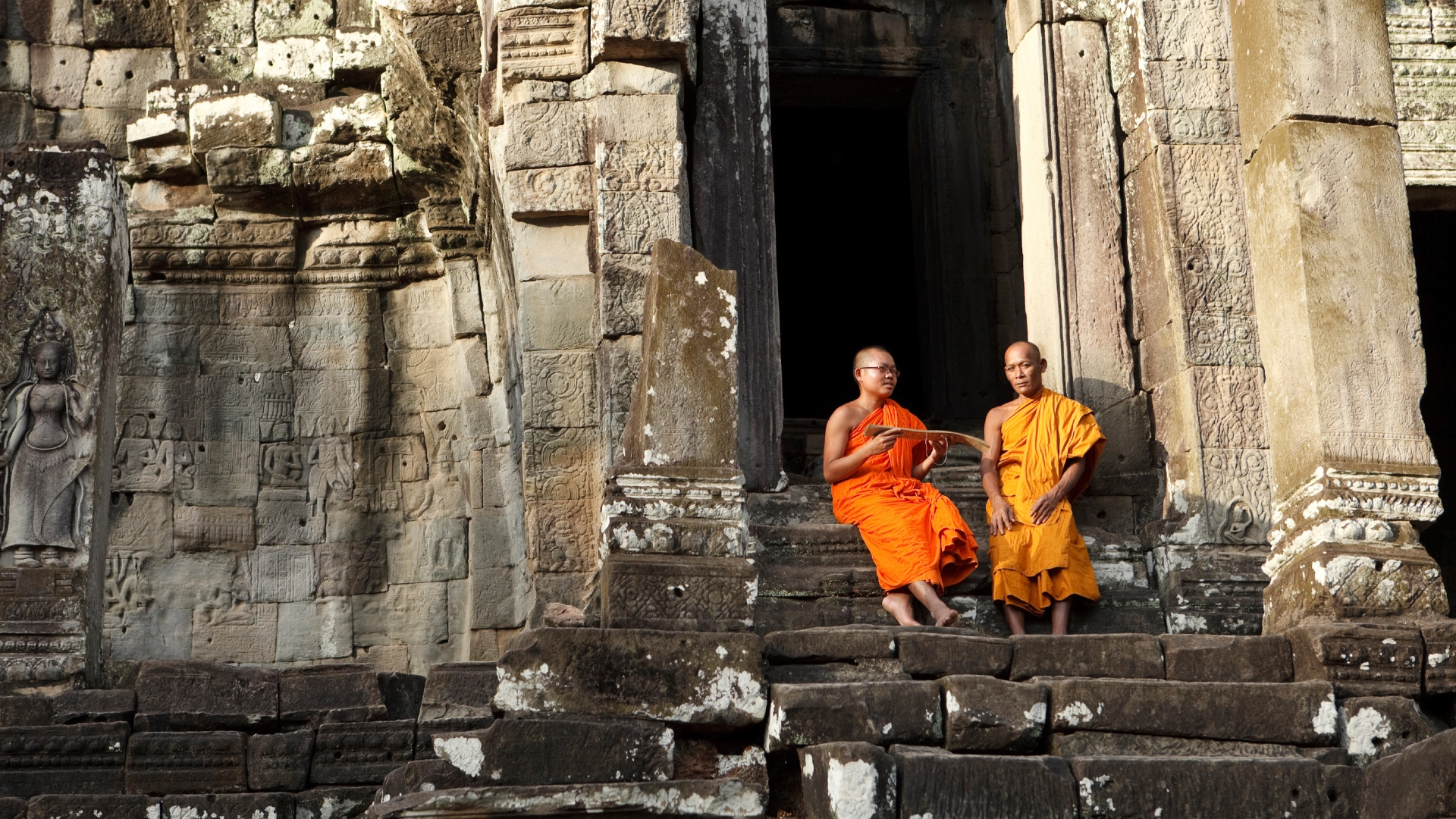 Munke i Bayon Templet